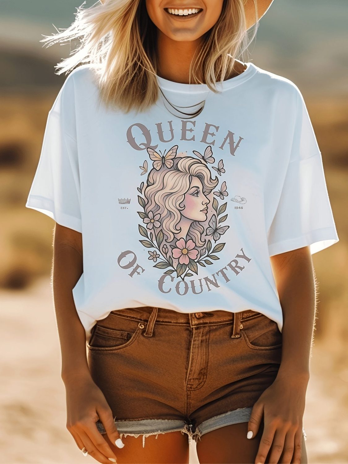 Dolly Parton Queen of Country Graphic T-Shirt